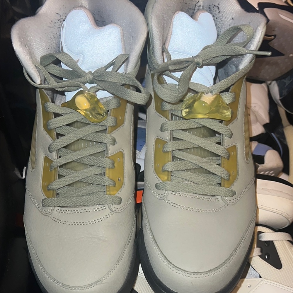 Nike Air Jordan 5 Retro Green Sneakers